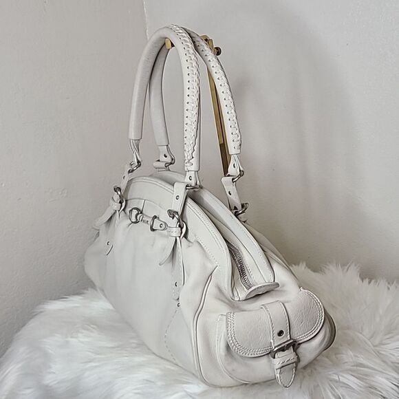 💯 Authentic Christian Dior Handbag🍀 - Picture 5 of 14